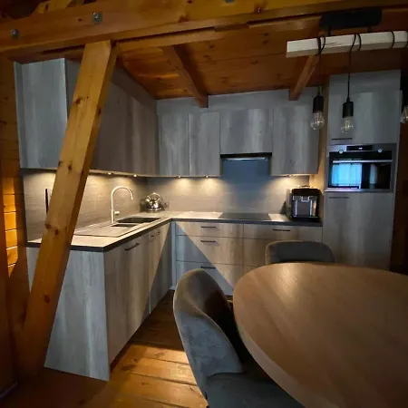 Chalet The Wooden Whisper *
