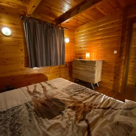 Chalet The Wooden Whisper *