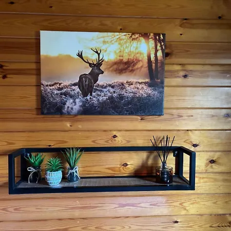 Chalet The Wooden Whisper