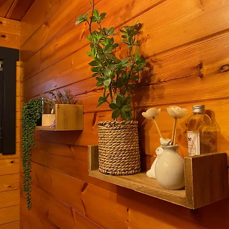 The Wooden Whisper Chalet Durbuy